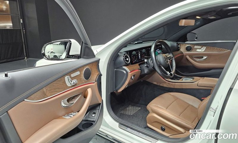 Mercedes Benz E-Class E250 Exclusive