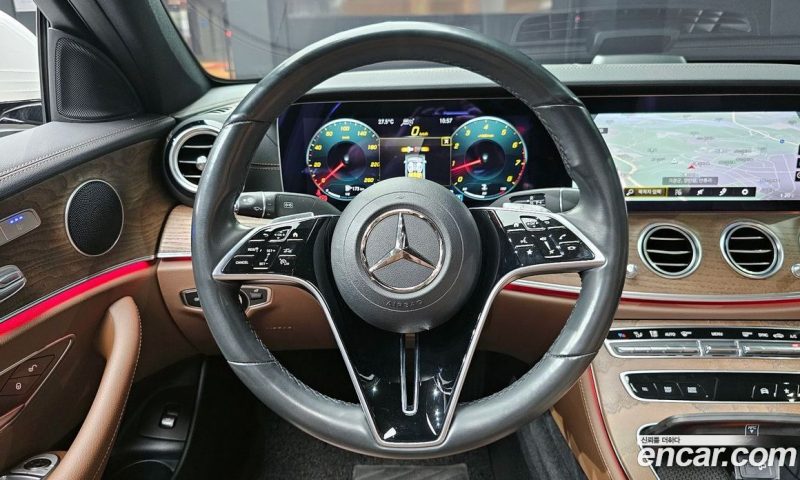 Mercedes Benz E-Class E250 Exclusive