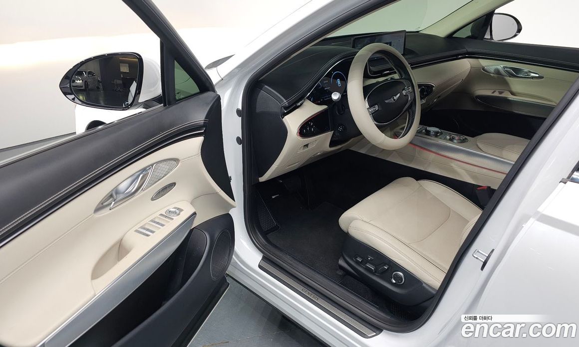Genesis GV70 2.5T Gasoline AWD