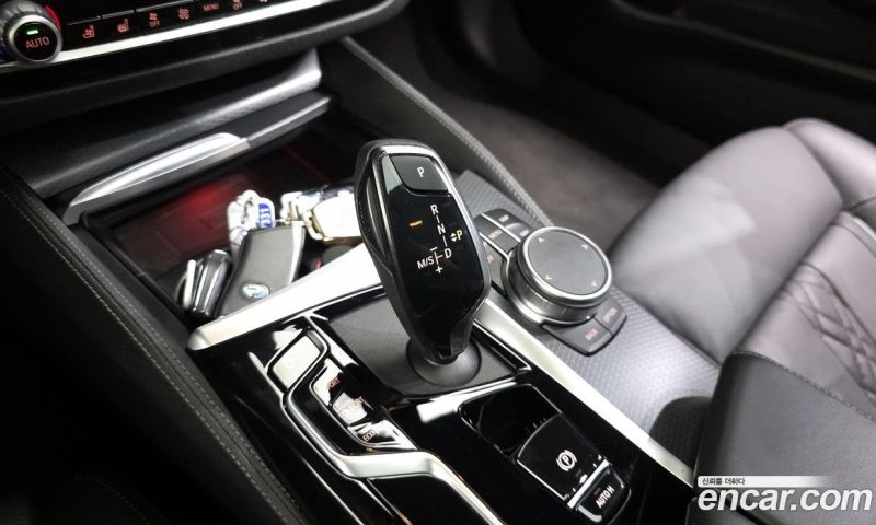 BMW 5-Series 523D M Sport