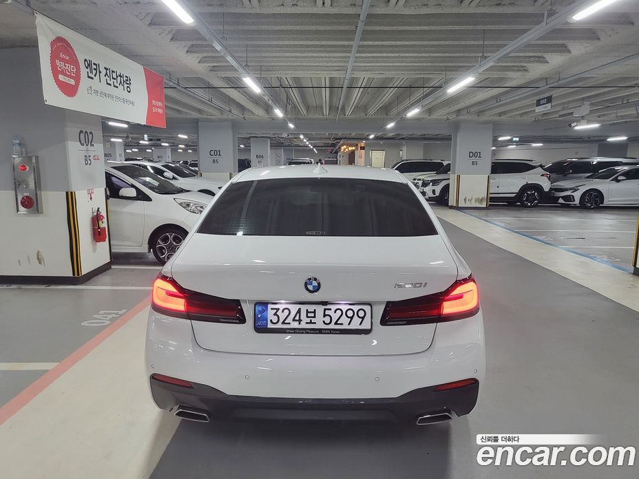 BMW 5-Series i520 M Sport