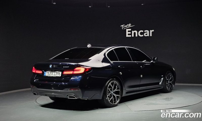 BMW 5-Series i530 M Sport Package