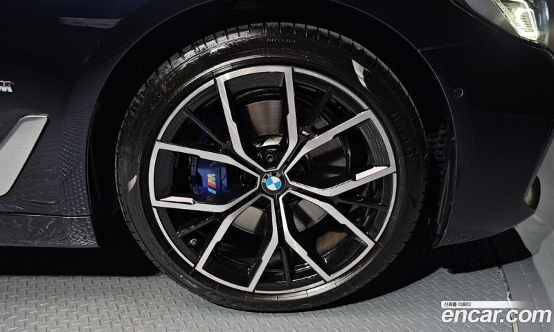 BMW 5-Series i530 M Sport Package