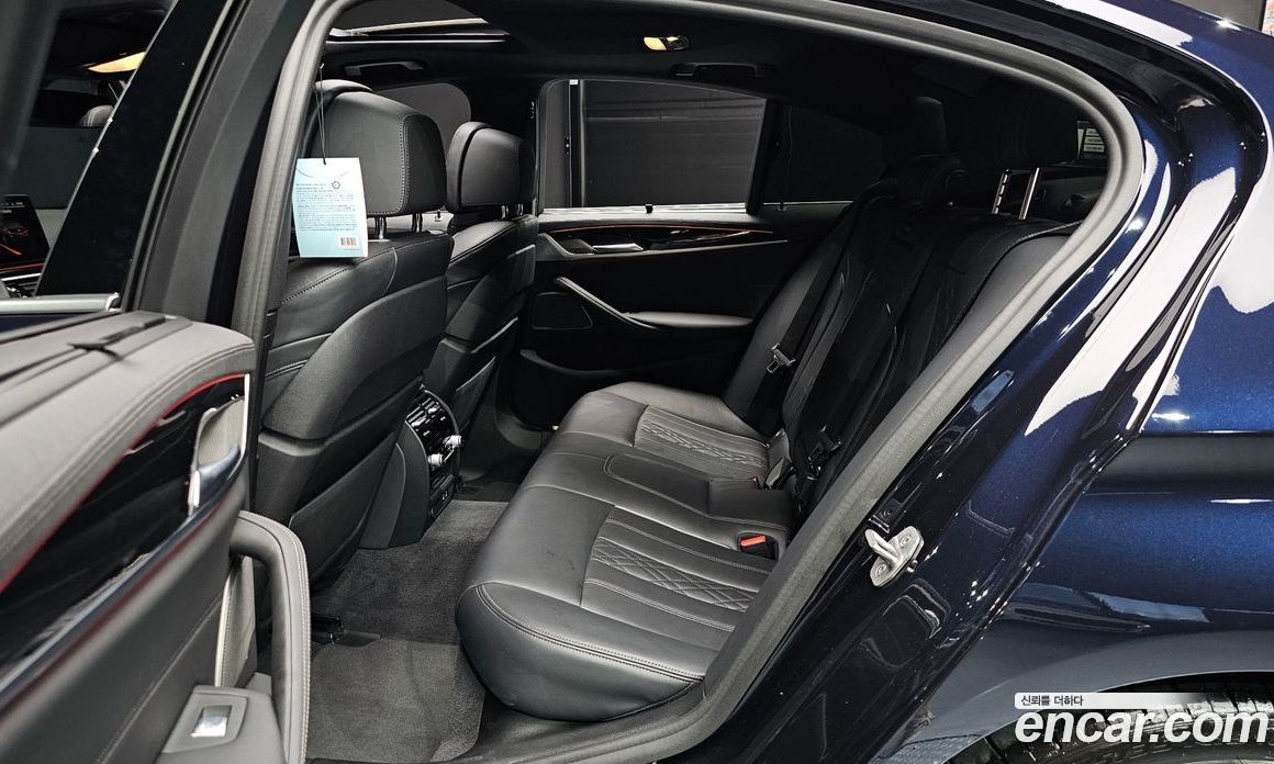 BMW 5-Series i530 M Sport Package