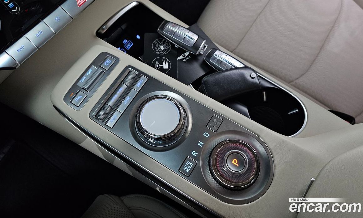 Genesis GV70 2.5T Gasoline 2WD