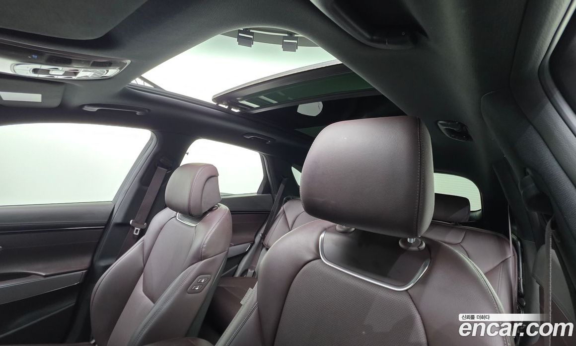 Genesis GV70 2.5T Gasoline AWD