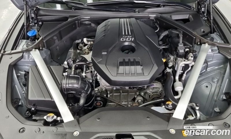 Genesis G70 Gasoline 2.0T 2WD