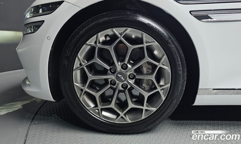 Genesis G80 Gasoline 2.5 Turbo 2WD