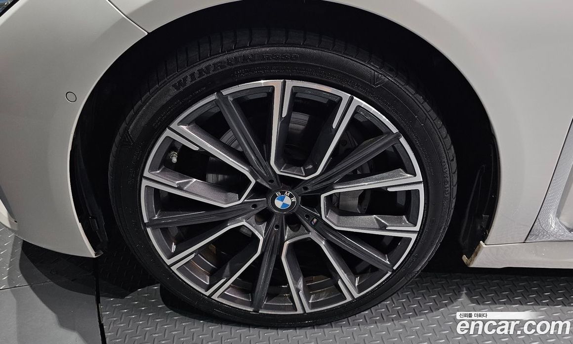 BMW 7-Series 730D xDrive M Sport