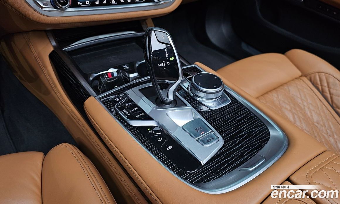 BMW 7-Series 730D xDrive M Sport