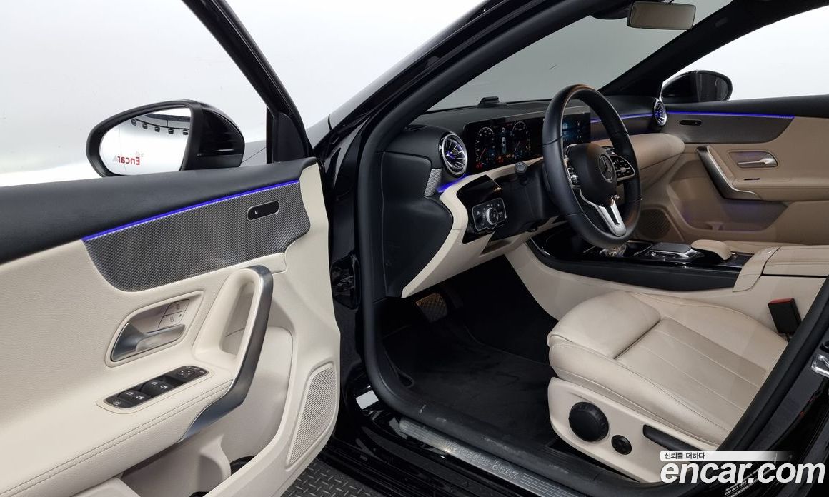 Mercedes Benz A-Class A220 Hatchback