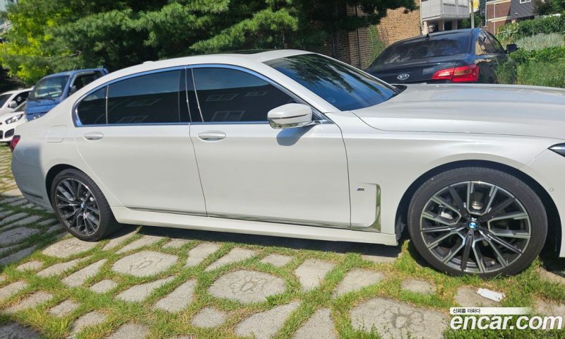 BMW 7-Series 730Ld xDrive M Sport