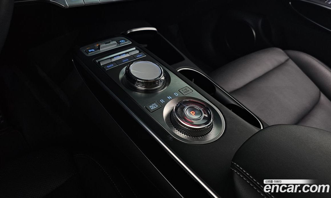 Genesis GV70 2.5T Gasoline AWD
