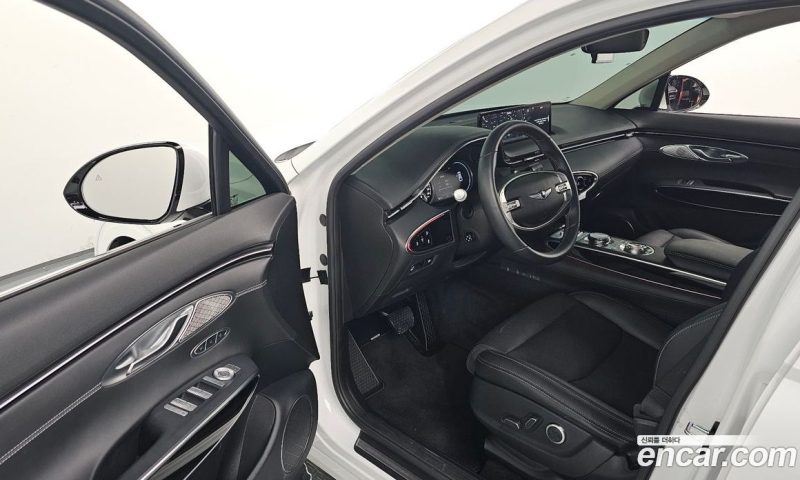 Genesis GV70 2.5T Gasoline AWD