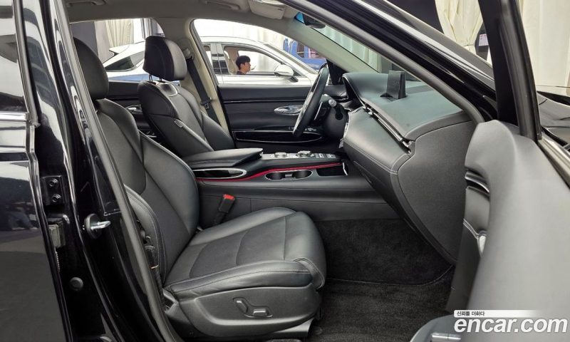 Genesis GV70 2.5T Gasoline AWD