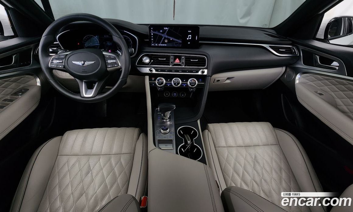 Genesis G70 Gasoline 2.0T 4WD