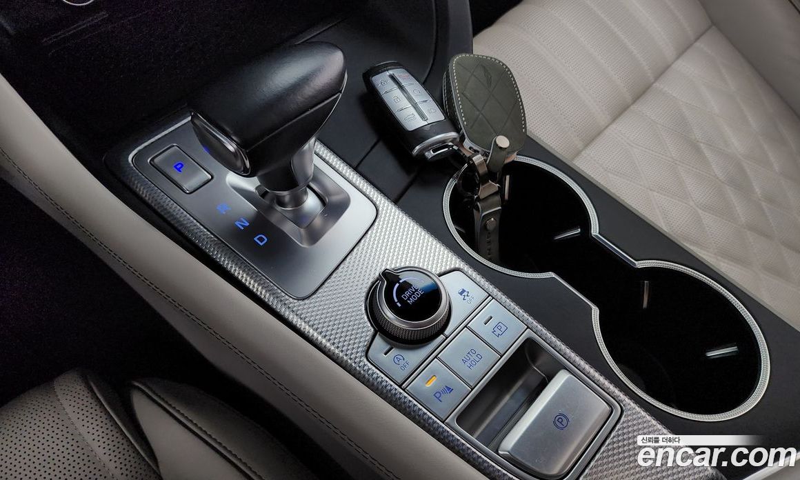 Genesis G70 Gasoline 2.0T 4WD