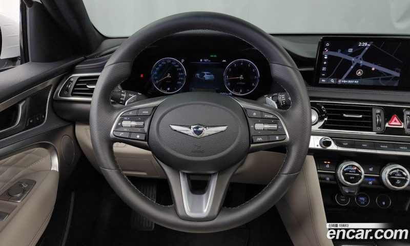Genesis G70 Gasoline 2.0T 4WD