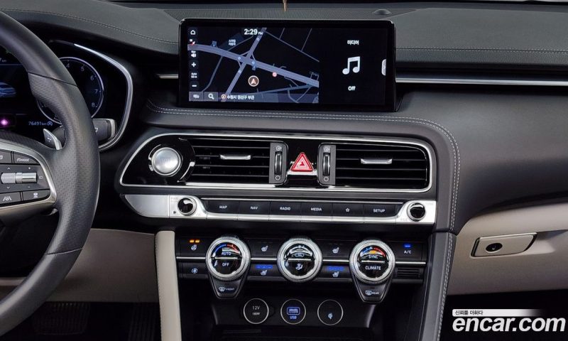Genesis G70 Gasoline 2.0T 4WD