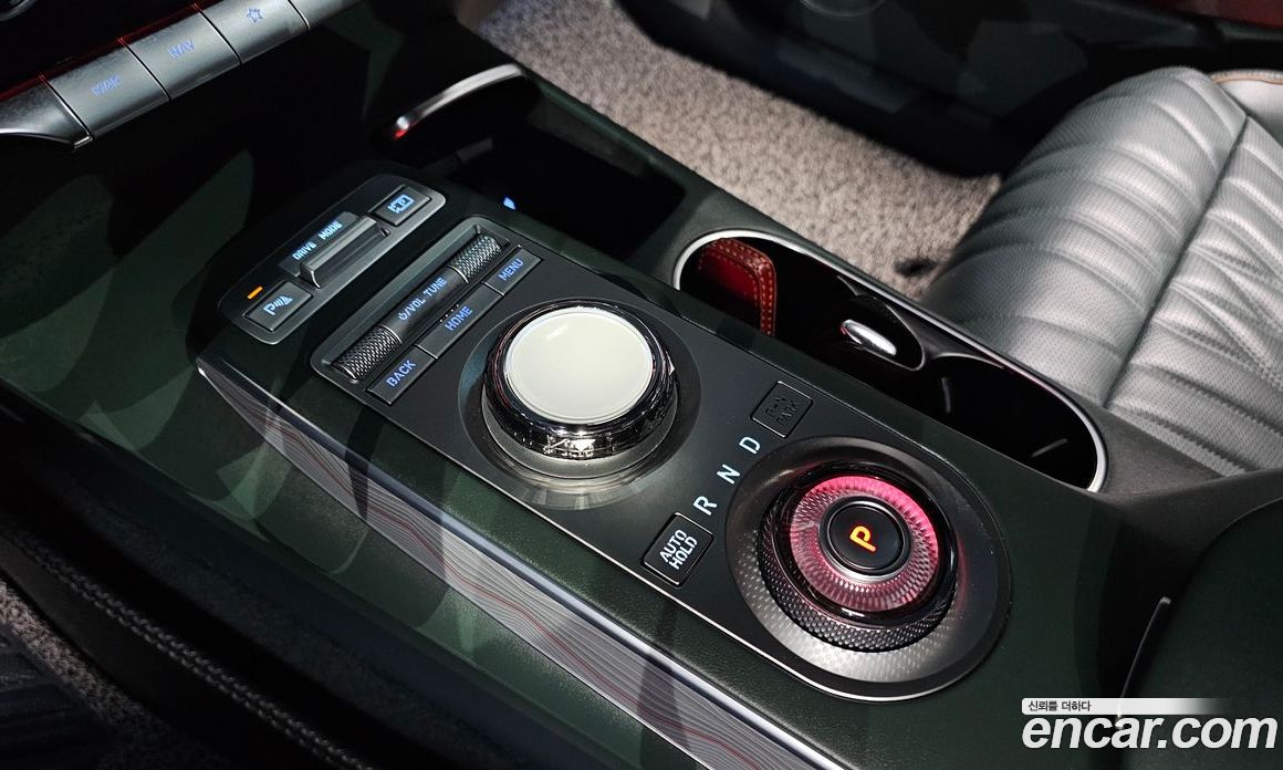 Genesis GV70 2.5T Gasoline 2WD