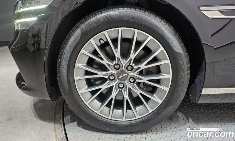 Genesis G80 Gasoline 2.5 Turbo 2WD