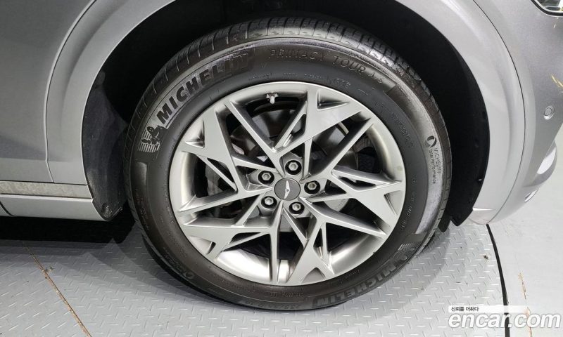 Genesis GV70 2.5T Gasoline AWD