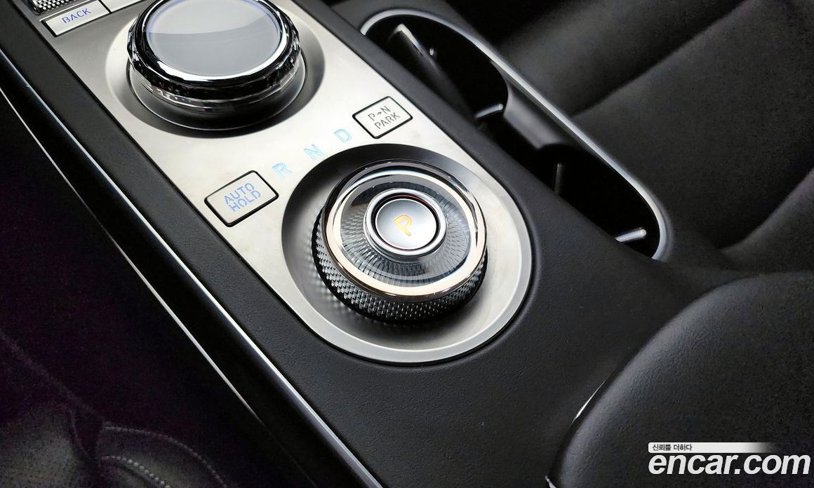 Genesis GV70 2.5T Gasoline AWD