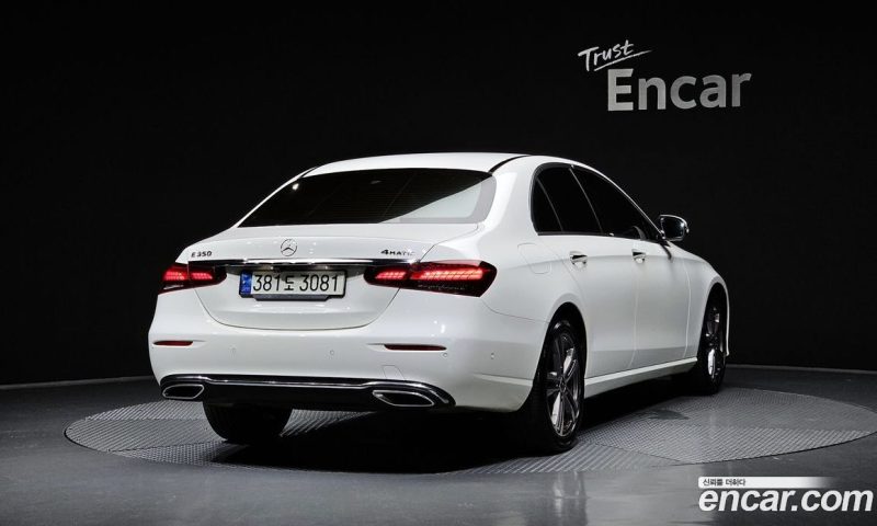 Mercedes Benz E-Class E350 4MATIC Avantgarde