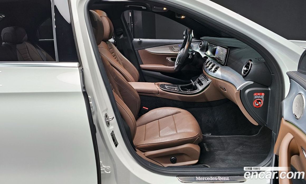 Mercedes Benz E-Class E350 4MATIC Avantgarde