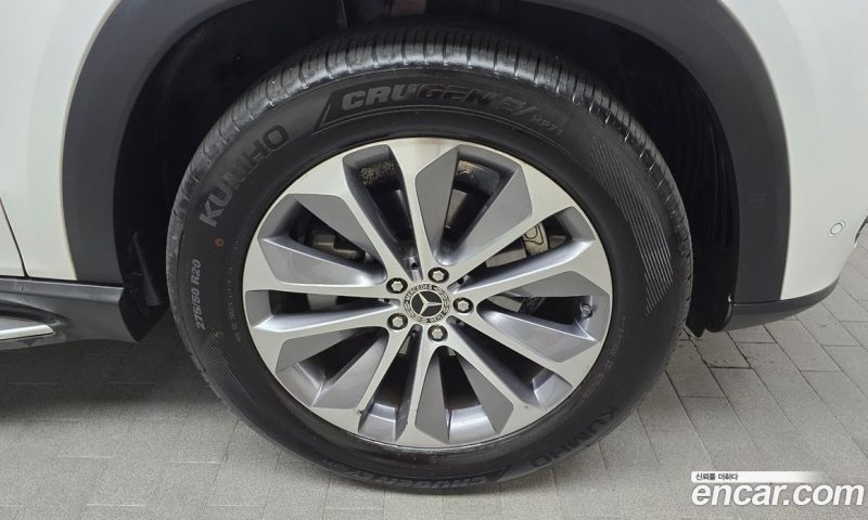 Mercedes Benz GLE-Class GLE300d 4MATIC