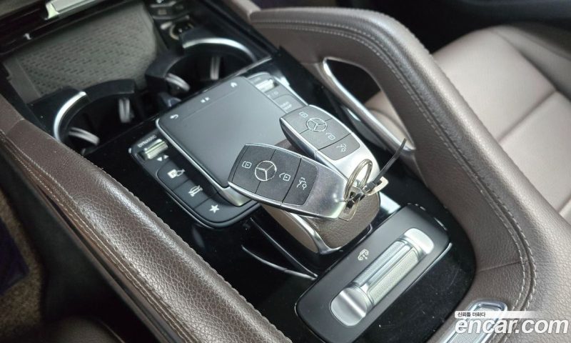 Mercedes Benz GLE-Class GLE300d 4MATIC