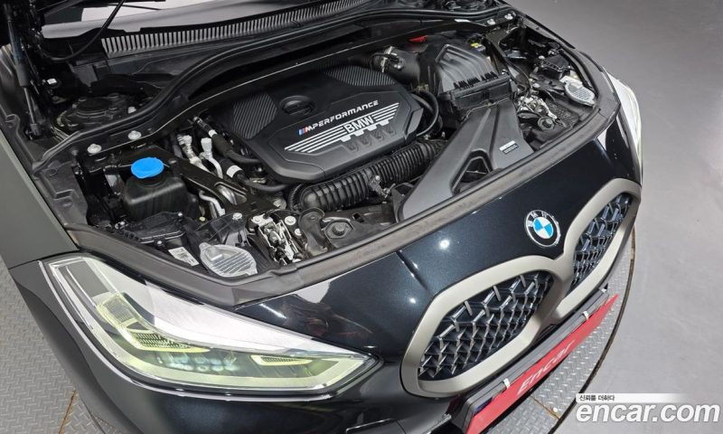 BMW 1-Series M135i xDrive