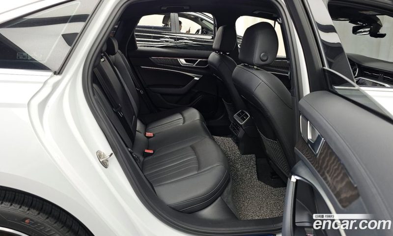 Audi A6 45 TFSI Premium