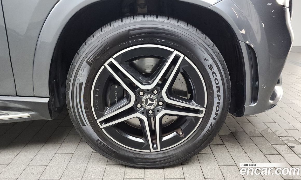 Mercedes Benz GLE-Class GLE400d 4MATIC Coupe