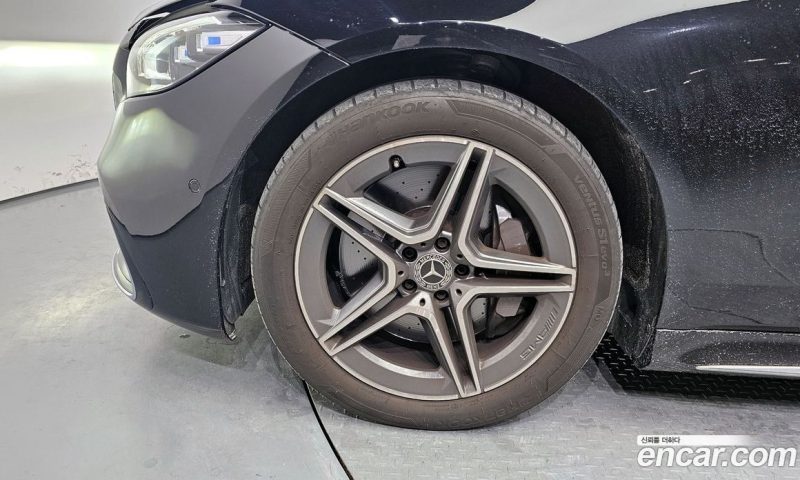 Mercedes Benz S-Class S400 D 4MATIC