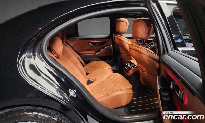 Mercedes Benz S-Class S400 D 4MATIC