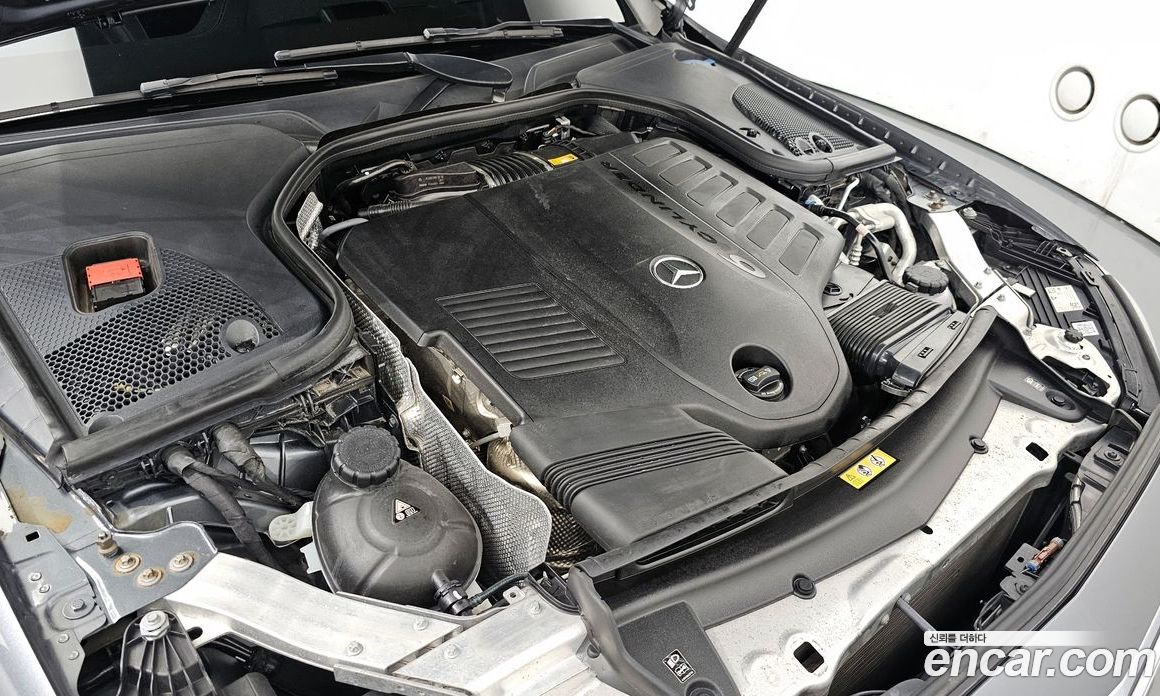 Mercedes Benz E-Class E450 4MATIC Exclusive