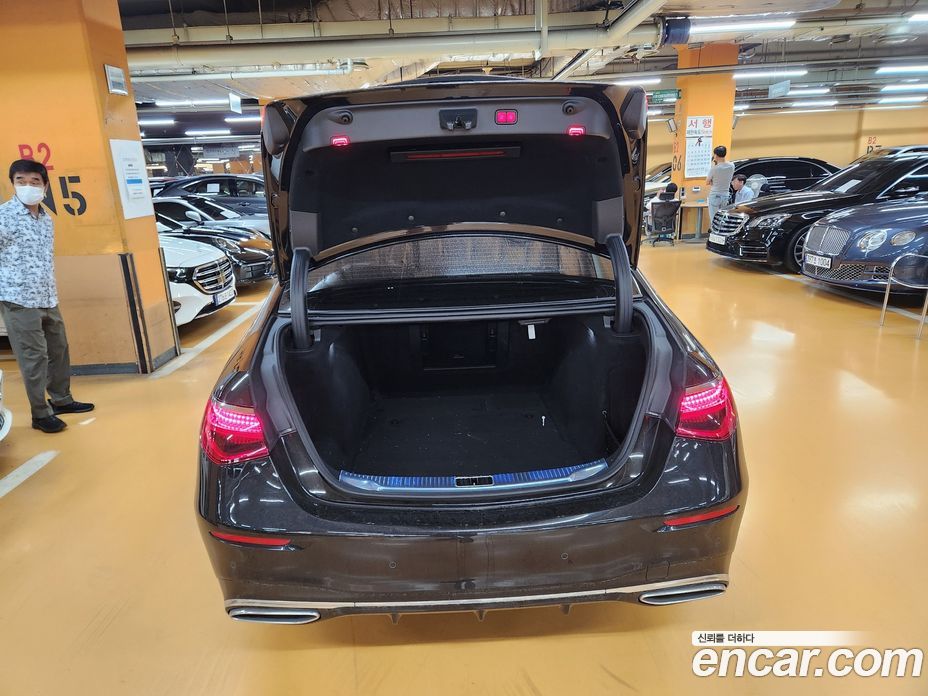 Mercedes Benz S-Class S400 D 4MATIC