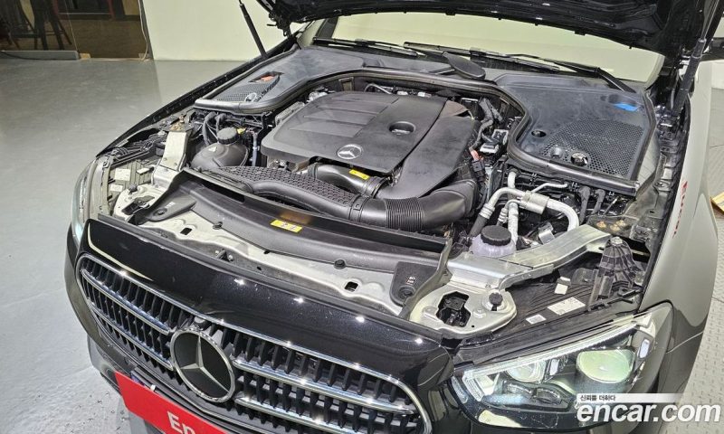 Mercedes Benz E-Class E350 4MATIC Avantgarde