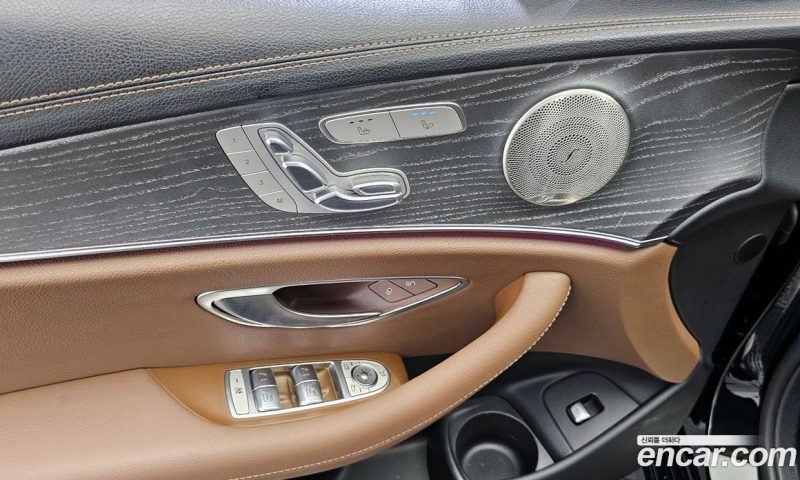 Mercedes Benz E-Class E350 4MATIC Avantgarde