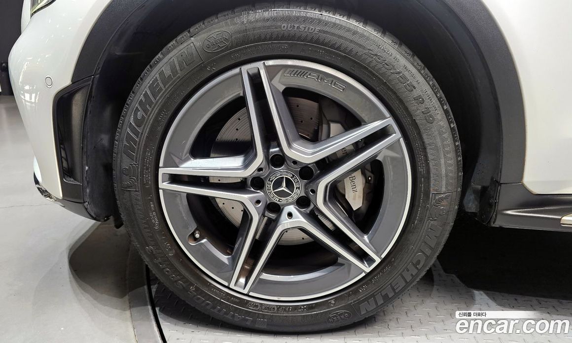 Mercedes Benz GLC-Class GLC220 D 4MATIC Coupe