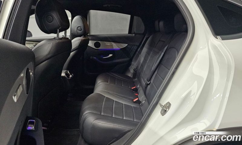 Mercedes Benz GLC-Class GLC220 D 4MATIC Coupe