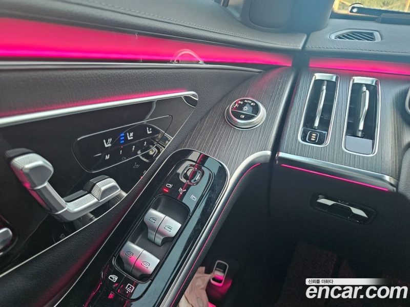 Mercedes Benz S-Class S350 D