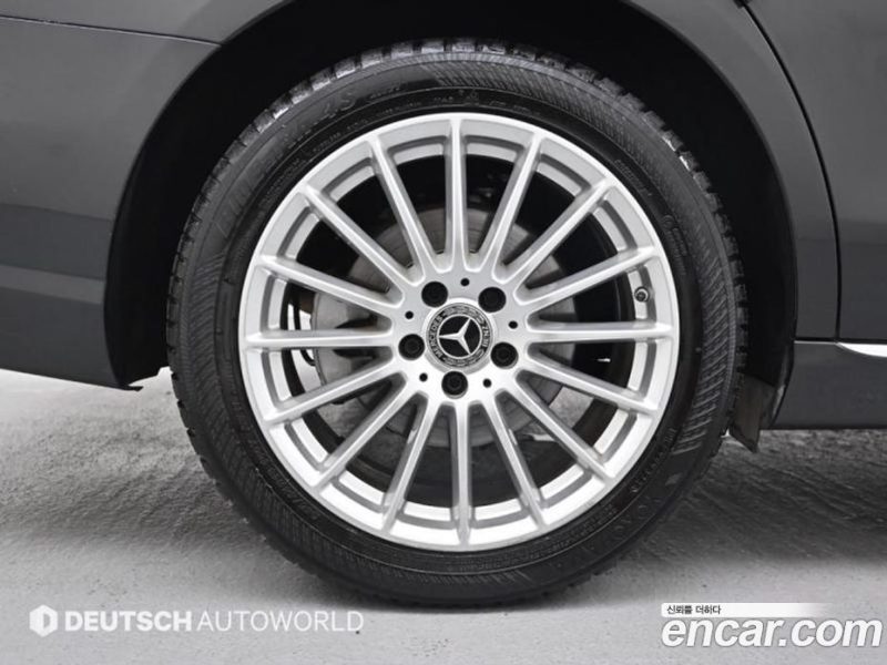 Mercedes Benz E-Class E250 Exclusive