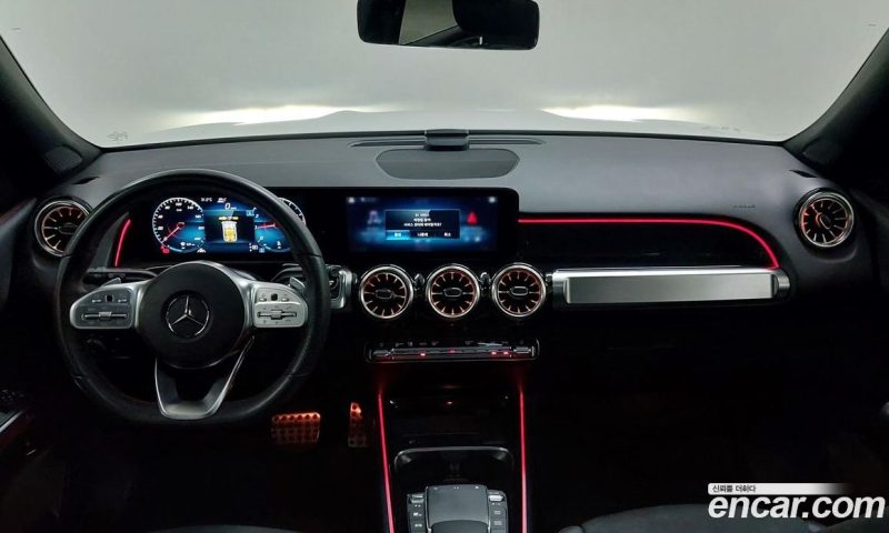 Mercedes Benz GLB-Class GLB250 4MATIC