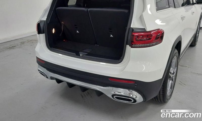 Mercedes Benz GLB-Class GLB250 4MATIC