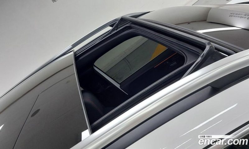 Mercedes Benz GLB-Class GLB250 4MATIC