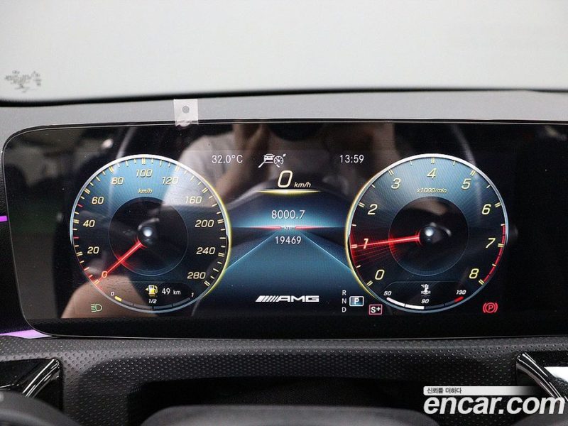 Mercedes Benz A-Class AMG A35 4MATIC Sedan