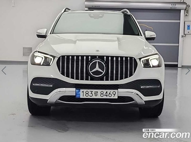 Mercedes Benz GLE-Class GLE300d 4MATIC