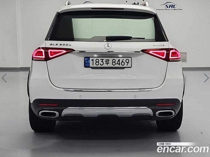 Mercedes Benz GLE-Class GLE300d 4MATIC